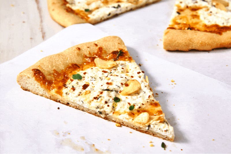 Order White Pizza Slice - Slice food online from J2 Pizza South store, Lakewood on bringmethat.com