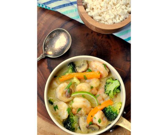 Order Green Curry Shrimp food online from East China store, Aurora on bringmethat.com