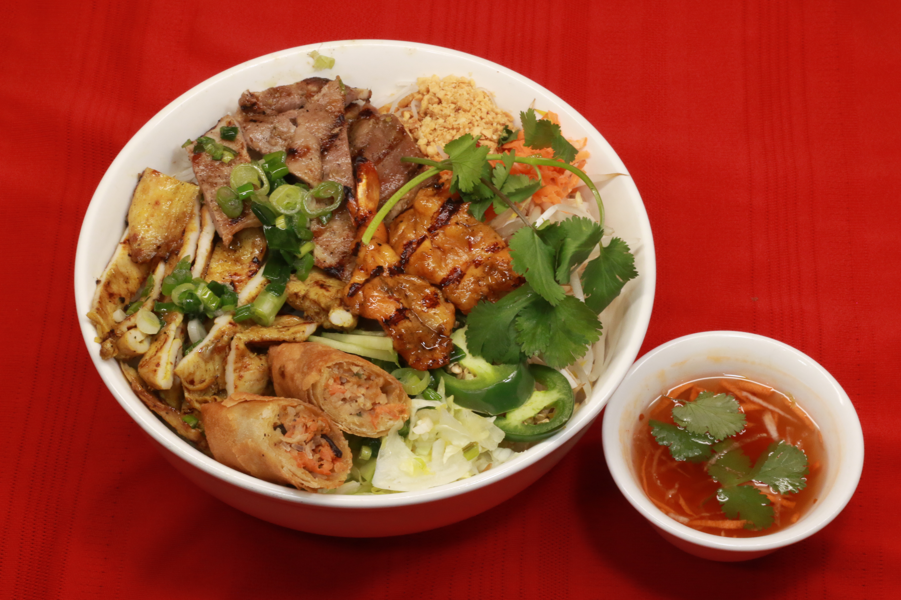 Order V1. Special Noodle Bowl Combination food online from Pho Khang store, Englewood on bringmethat.com