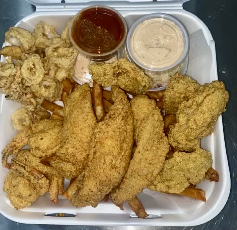 Order Fried Seafood Combo Basket food online from Nola Cajun Kitchen store, West Boylston on bringmethat.com