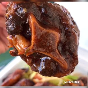 Order Jamaican Oxtail (Regular) food online from Desia Spicy Bites store, Branson on bringmethat.com