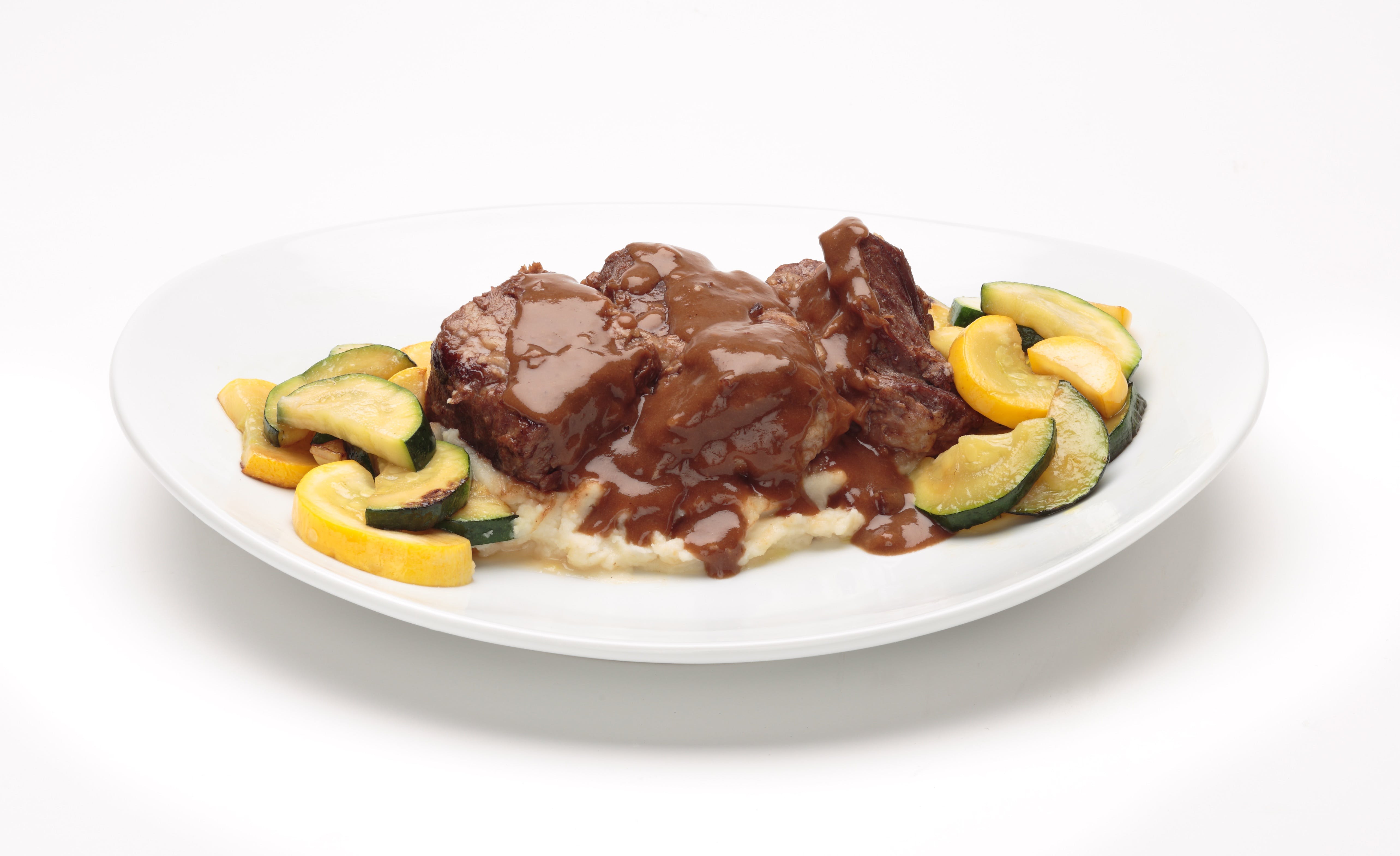 Order Beer-Braised Short Ribs - Entree food online from Oggi's pizza & brewing co. store, Garden Grove on bringmethat.com