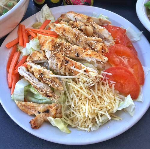 Order Sesame Soy Chicken Salad food online from Aloha Kitchen store, Las Vegas on bringmethat.com