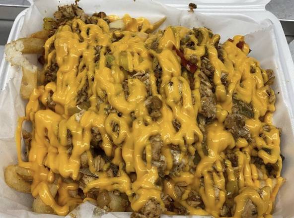 Order Philly Fries  Chicken  food online from Big Shawns Cheesesteaks store, Grand Rapids on bringmethat.com