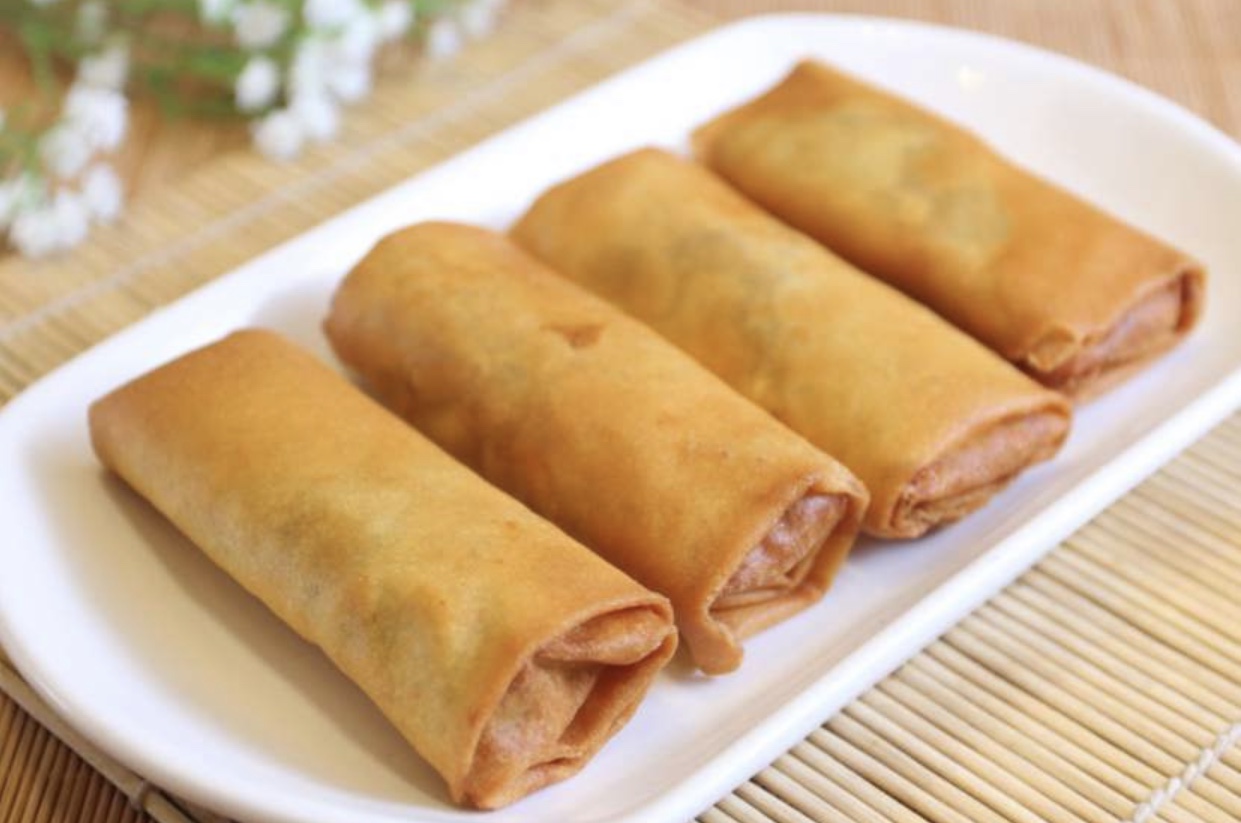 Order 2. Spring Rolls food online from Red 88 Asian Bistro store, South Jordan on bringmethat.com