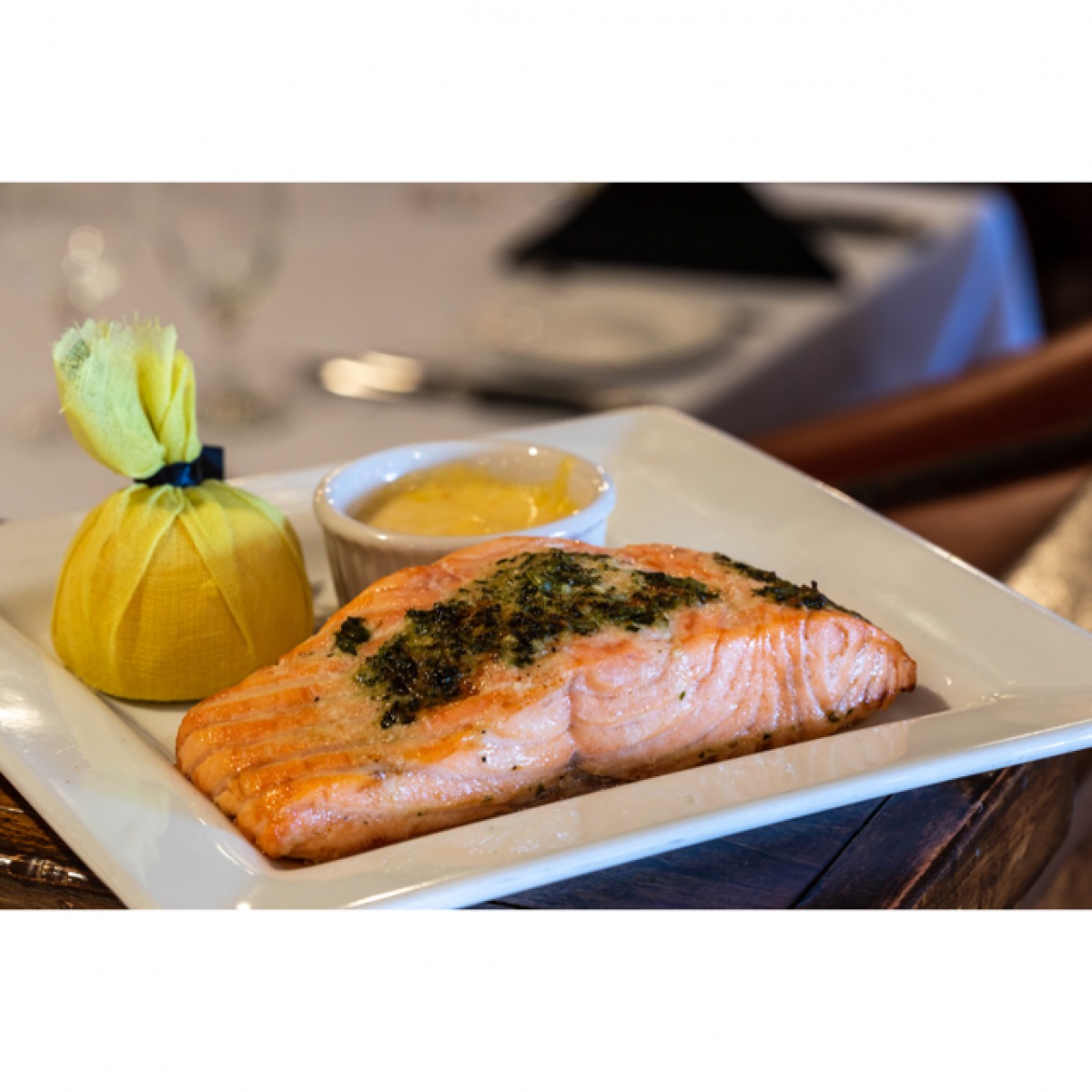 Order Scottish Salmon Filet food online from LG's Prime Steakhouse store, La Quinta on bringmethat.com