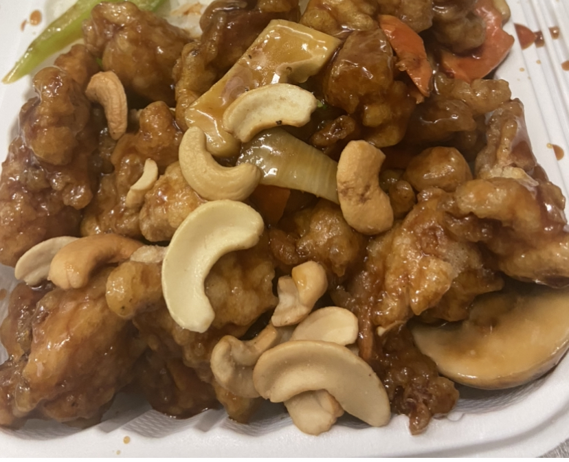 Order 62. Diced Chicken with Cashew Nuts food online from New Jin Xin store, Brooklyn on bringmethat.com