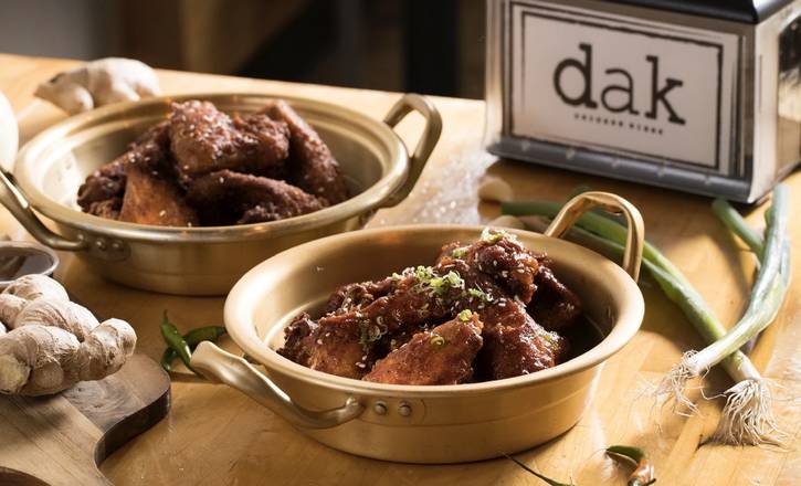 Order 10 Wings - Dak Sauce food online from Dak Korean Chicken Wings store, Chicago on bringmethat.com