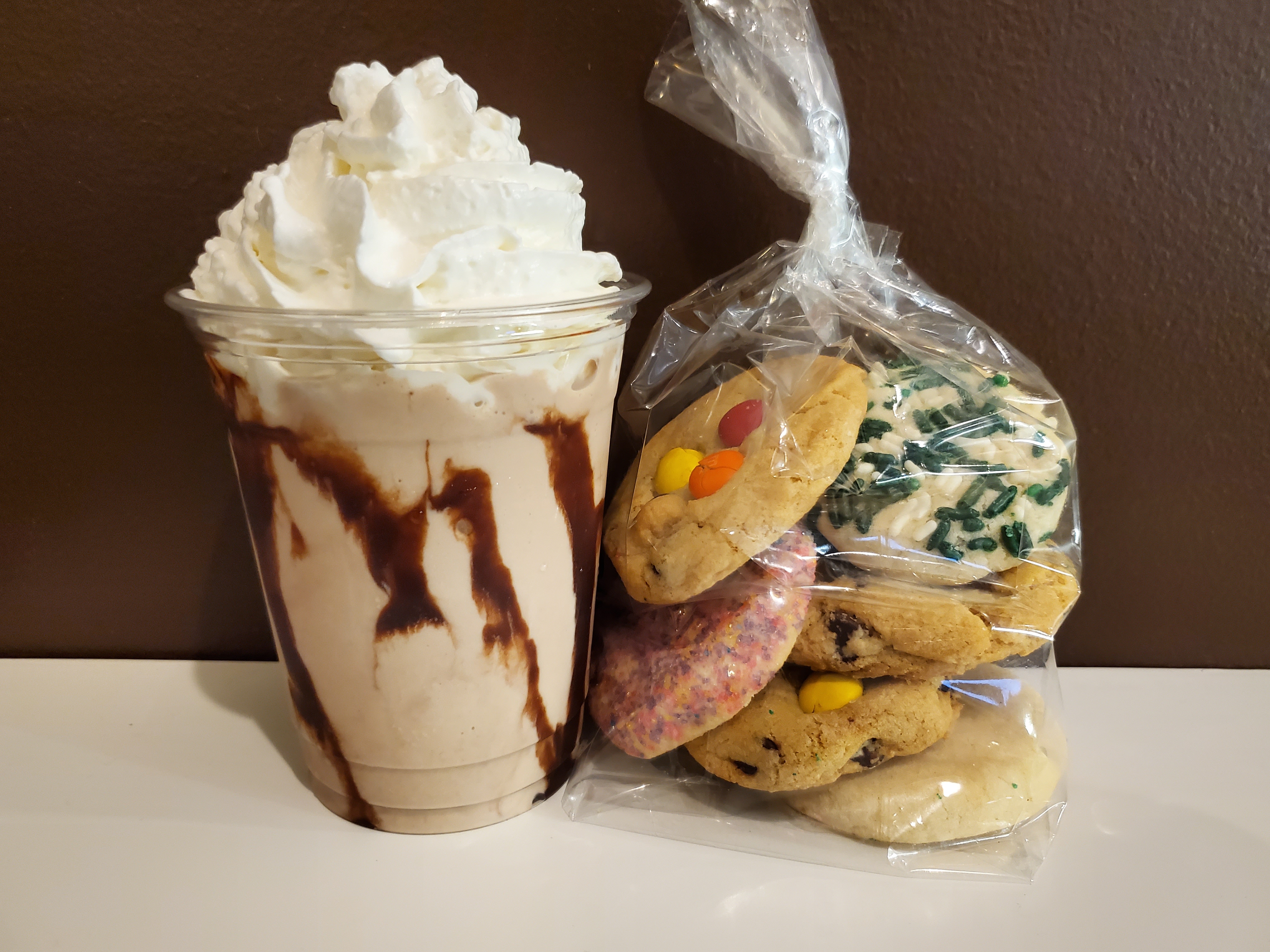 Order Kiddie Milkshake & Mini Cookies food online from Twisted Cookie store, Forest Park on bringmethat.com