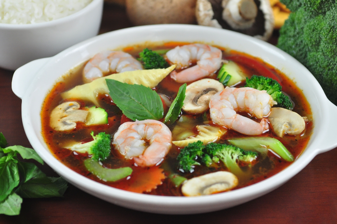 Order Country Curry food online from Pacific Thai store, Santa Cruz on bringmethat.com