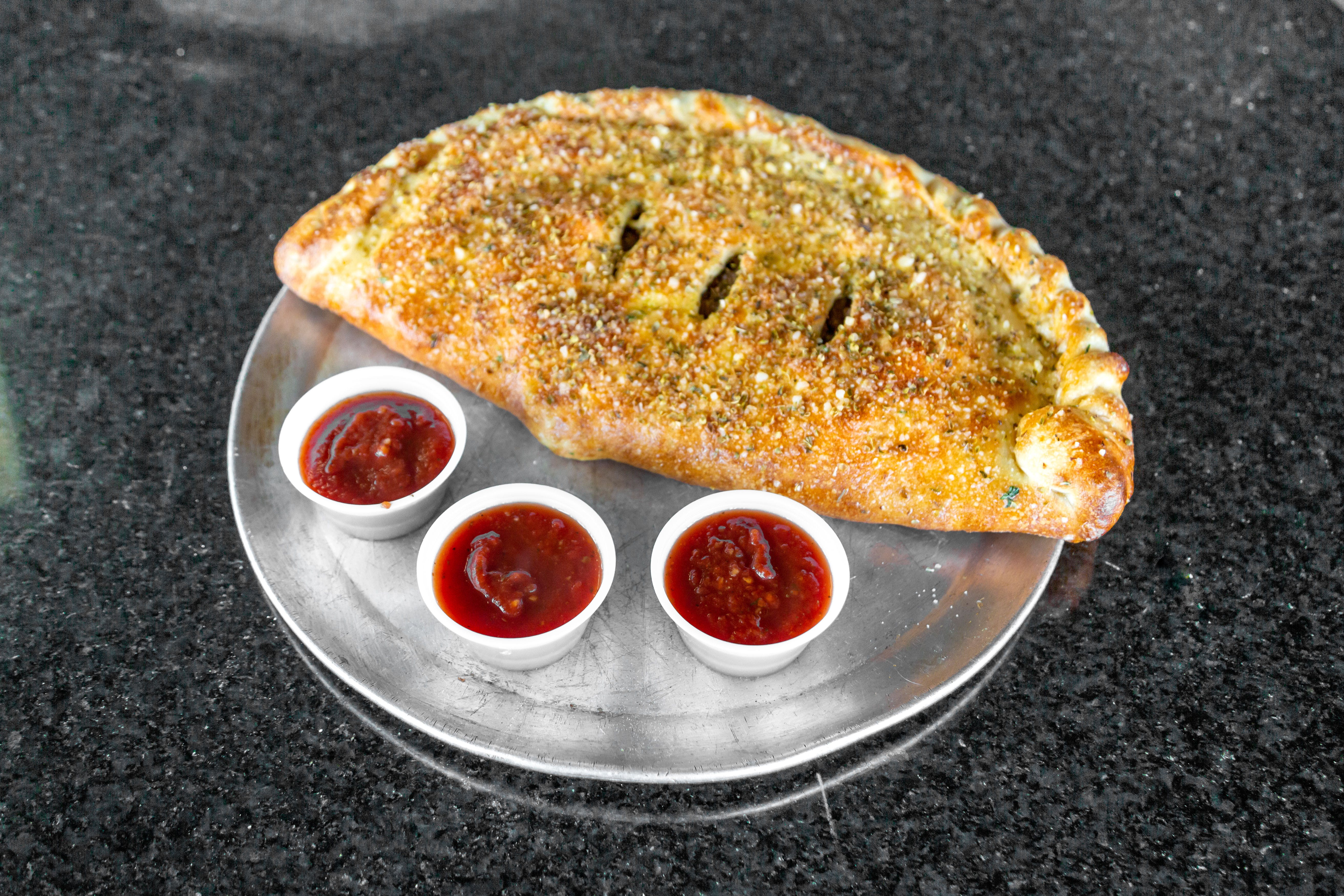 Order Cheese Calzone - Calzone food online from Abos Pizza store, Highlands Ranch on bringmethat.com