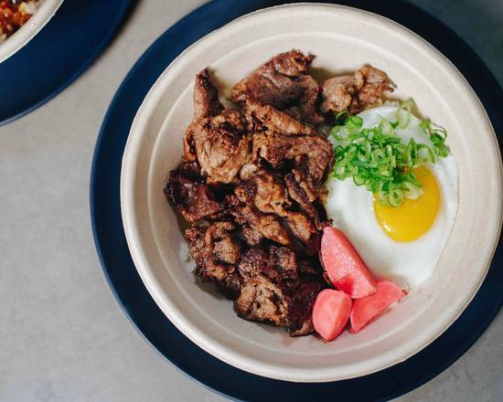 Order Tapsilog Bowl food online from Oi Asian Fusion store, Canoga Park on bringmethat.com