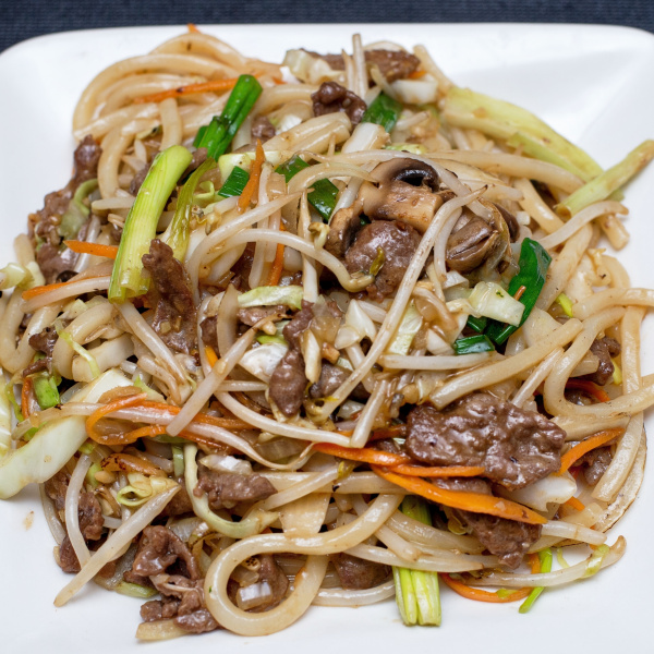 Order Yaki Udon with (Japanese Style Stir Fry Noodles for $1.00 Upcharge) food online from Chopsticks Inn Restaurant store, La Mesa on bringmethat.com