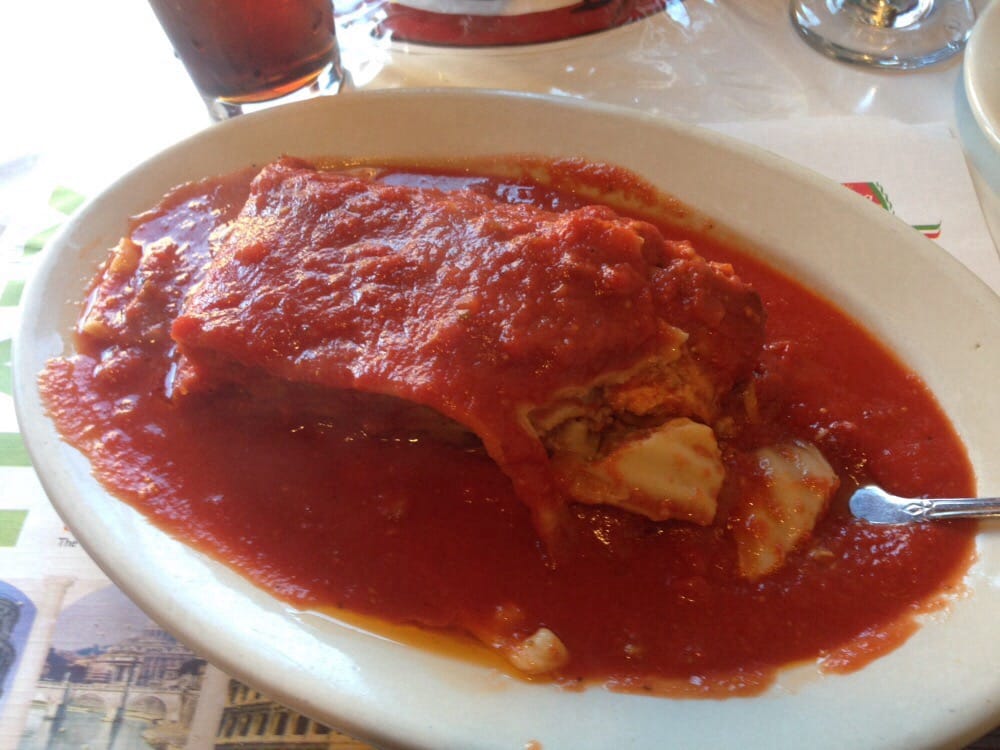 Order Lasagna food online from Salute Italian Restaurant store, Racine on bringmethat.com