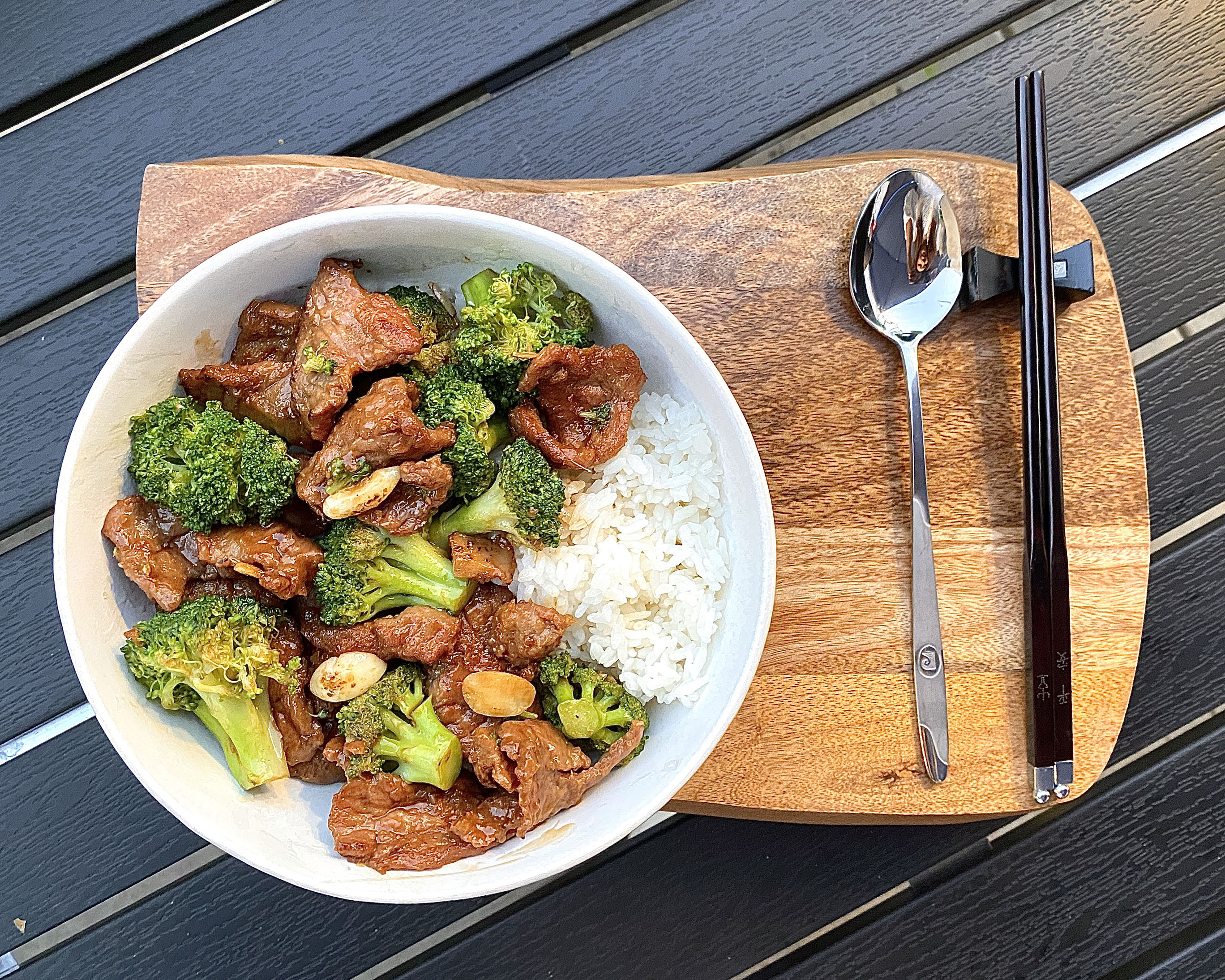 Order Broccoli Beef Bowl food online from Cheeky Cheeky Monkey store, Arcadia on bringmethat.com