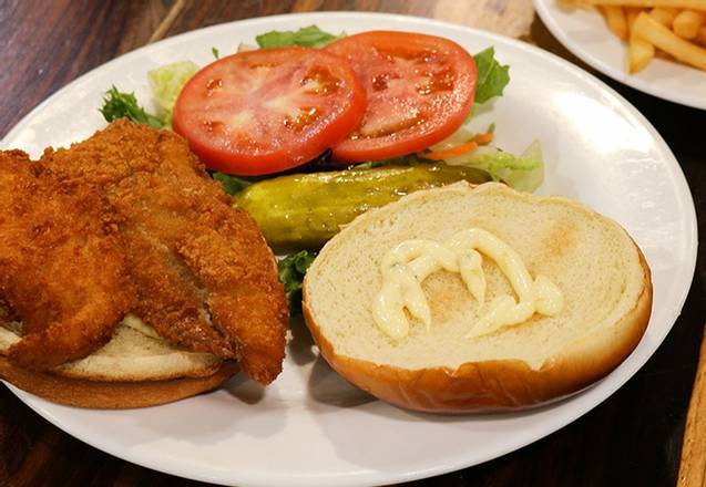 Order Chicken Sandwich food online from Silver Spoon Diner store, New York on bringmethat.com