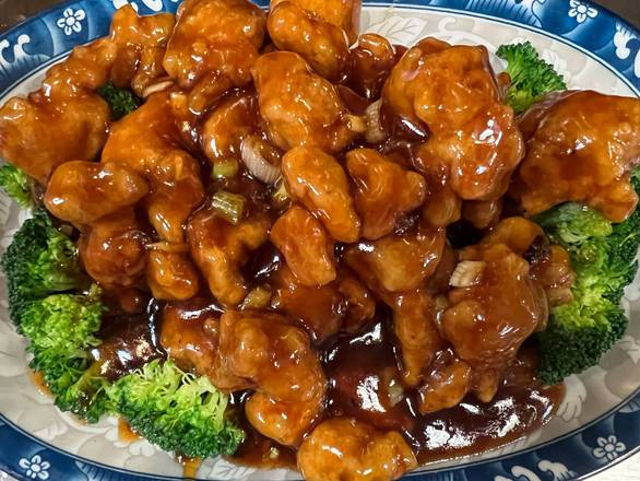 Order General Tso's Chicken  food online from China Wok store, Woodstock on bringmethat.com