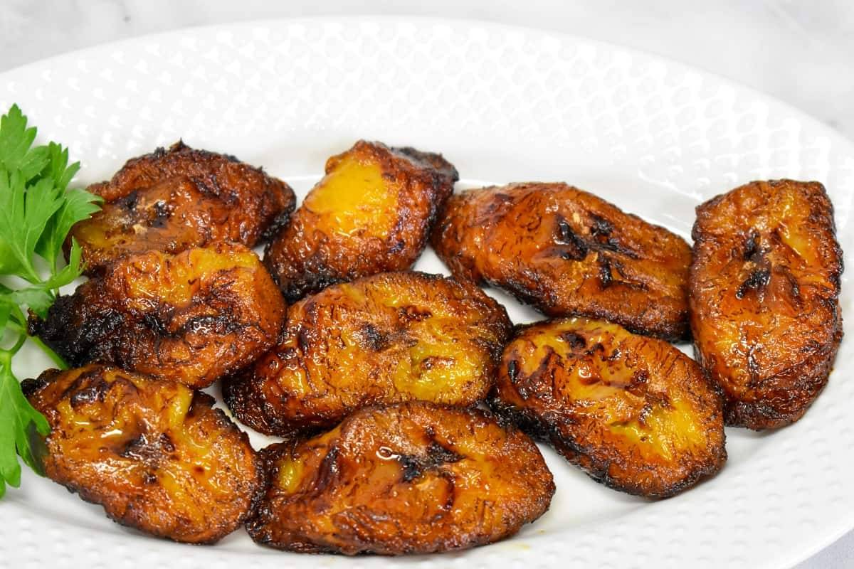 Order Sweet Plantains food online from Sagres Bar & Grill store, Newark on bringmethat.com