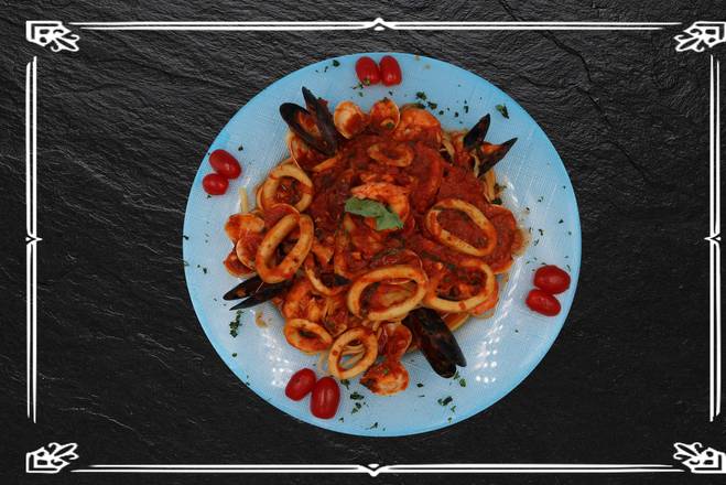Order Seafood Marechiara food online from Roma Restaurant & Pizzeria store, Clifton on bringmethat.com