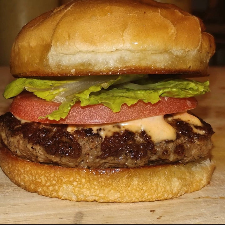 Order Classic Burger food online from The Canteen store, Brooklyn on bringmethat.com
