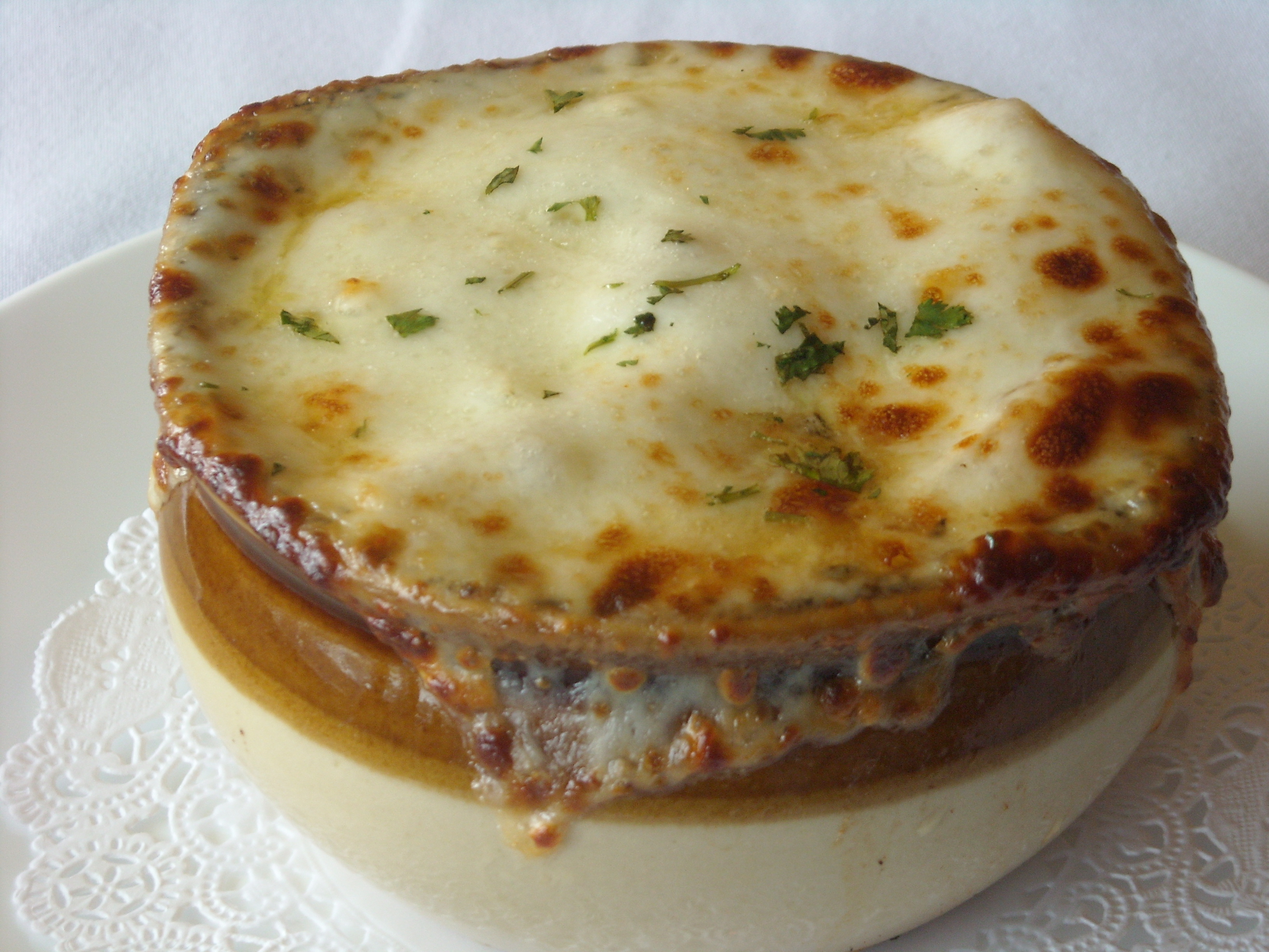 Order French Onion Soup food online from Salsa Grill store, Woodlawn on bringmethat.com