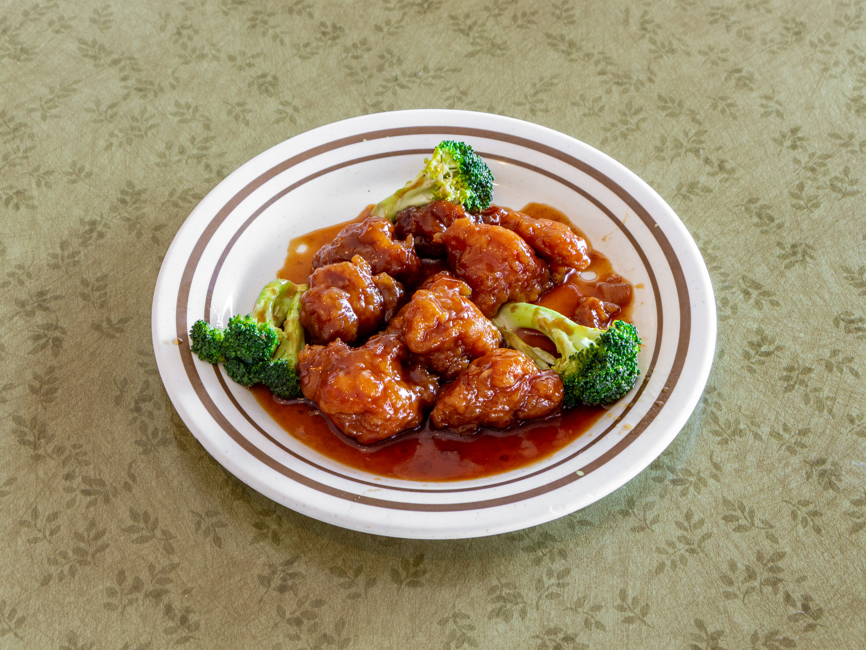 Order S10. General Tso's Chicken food online from China Garden store, Springboro on bringmethat.com