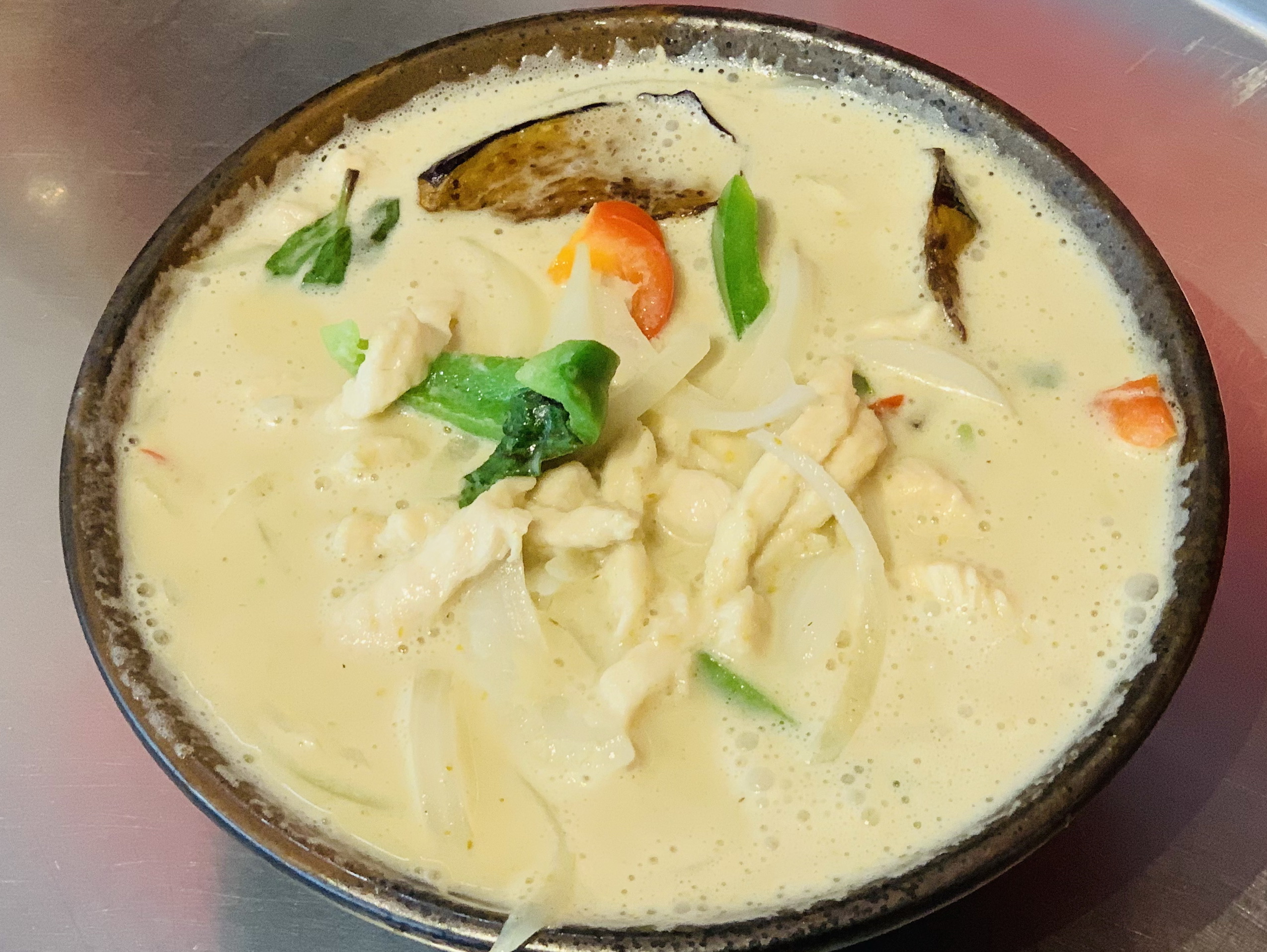 Order Green Curry food online from Spicy Girl store, Houston on bringmethat.com