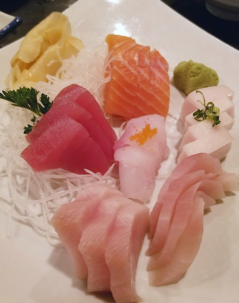 Order 10 Pieces Raw Fish Sashimi Moriawase food online from Jin 28 store, Carol Stream on bringmethat.com