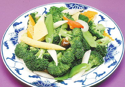 Order Steamed Mix Vegetables food online from Red Dragon Chinese Restaurant store, Raleigh on bringmethat.com