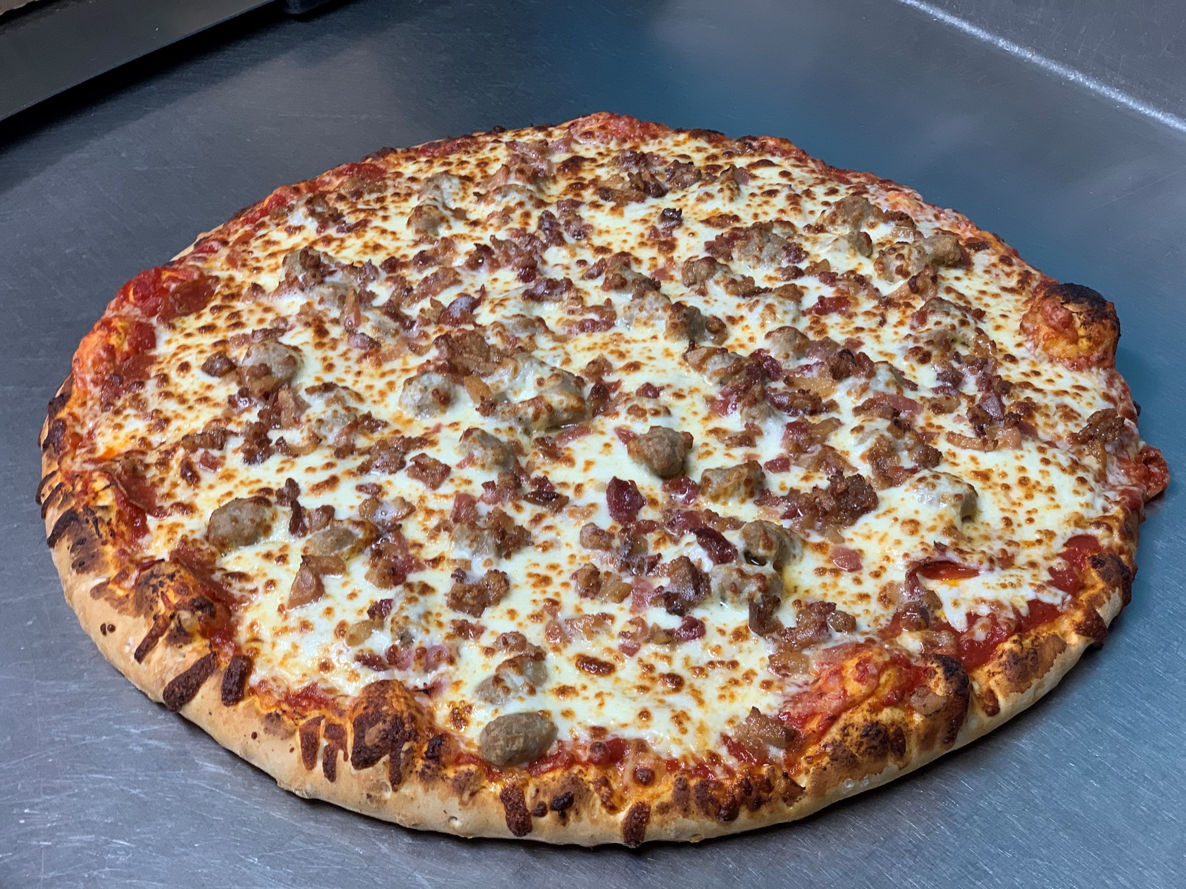 Order BYO Pizza - Personal 7" food online from Teal Lake Pizzeria store, Negaunee on bringmethat.com