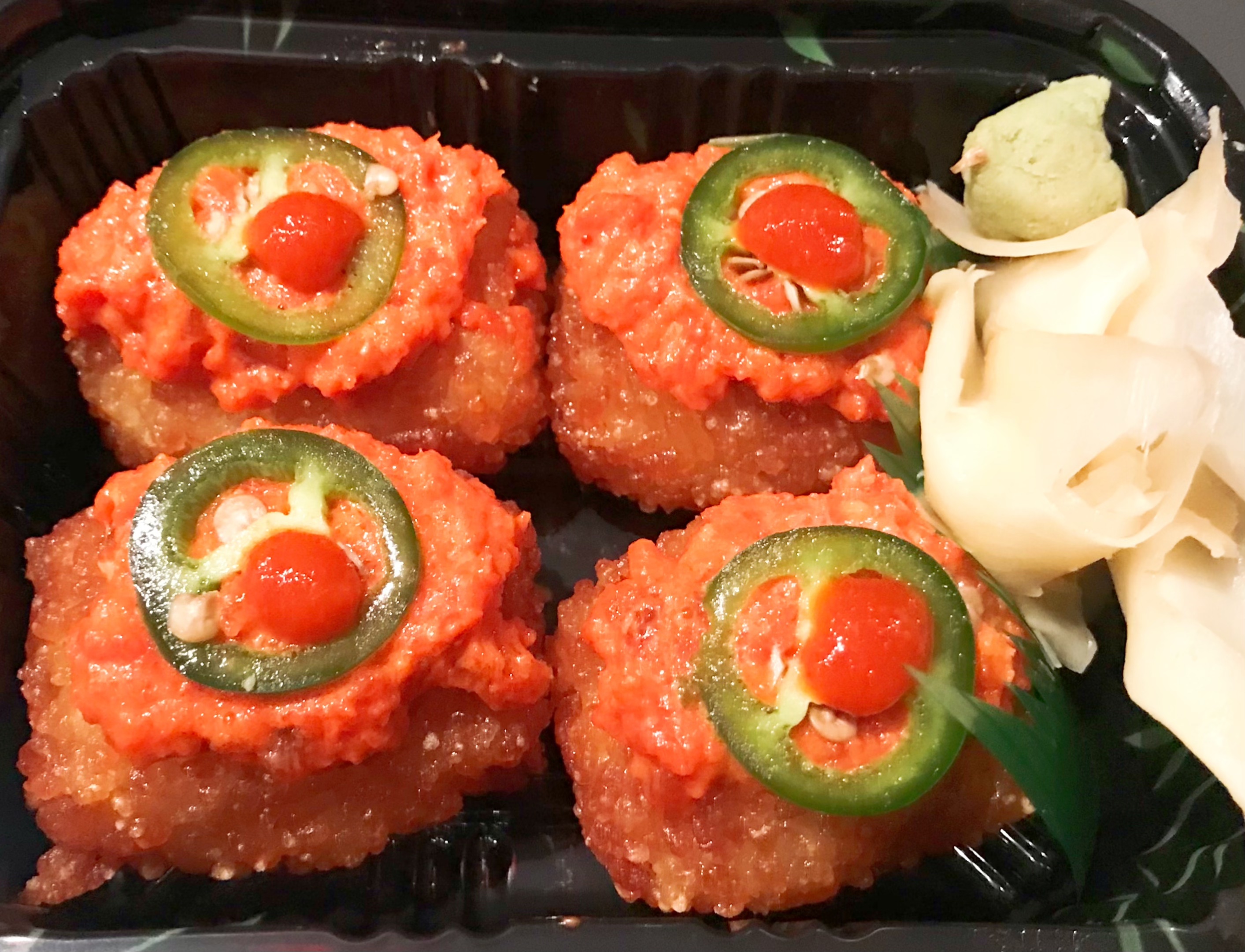 Order 38. Crispy Rice food online from Thai Lemongrass & Sakura Sushi store, New York on bringmethat.com