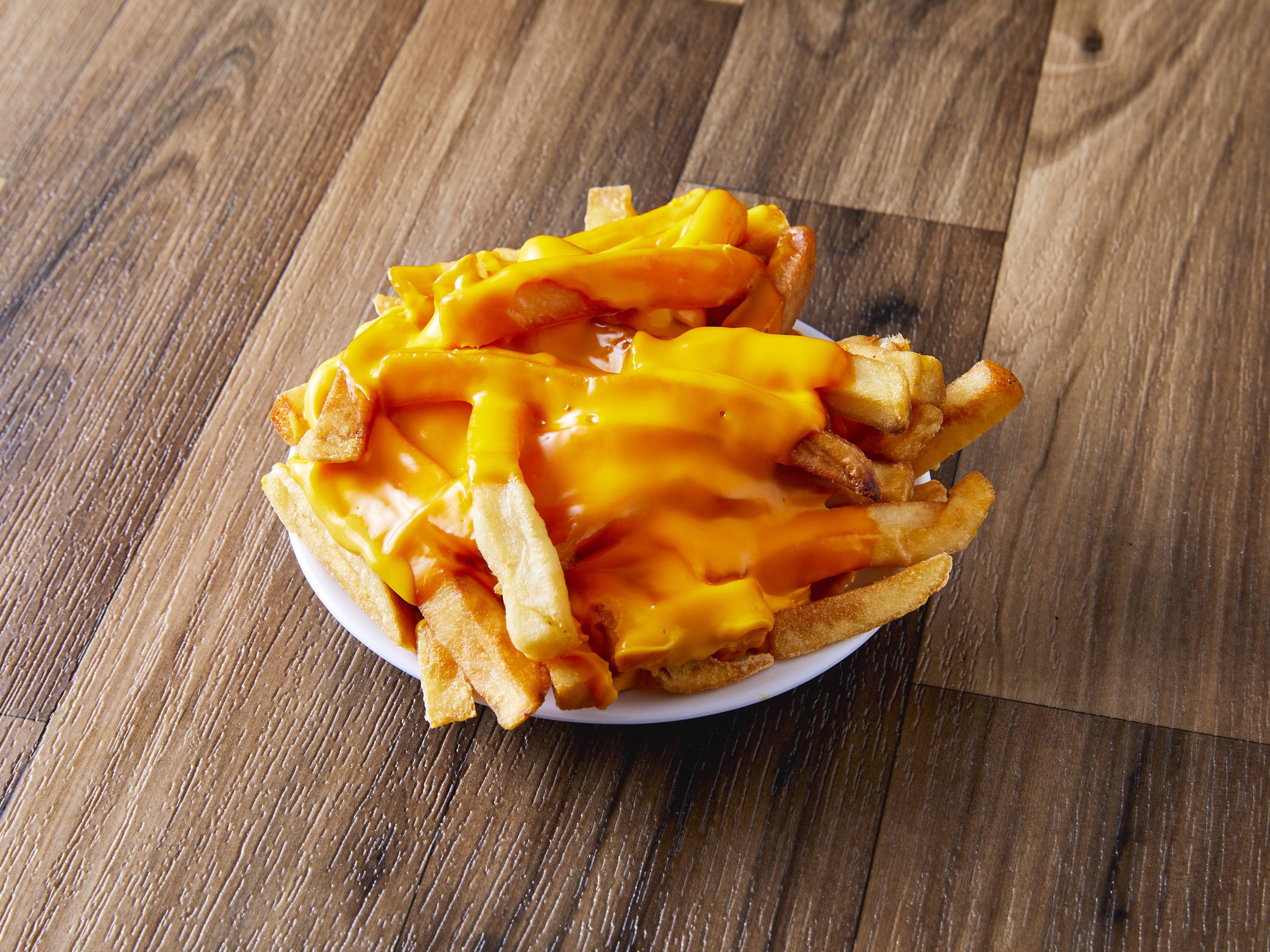 Order Cheese Fries food online from Munchies gyros & pizza store, Chicago on bringmethat.com