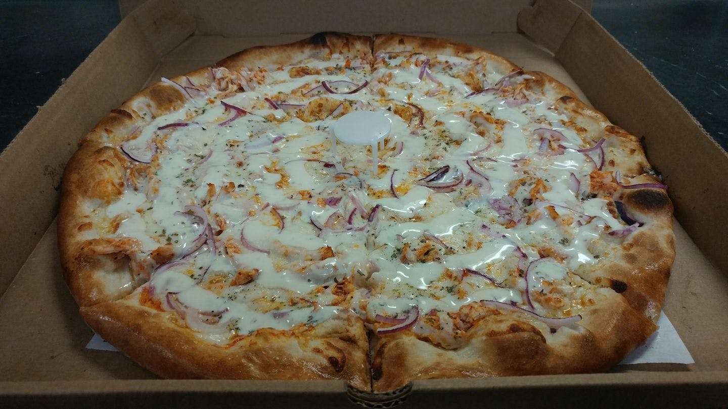 Order Buffalo Chicken Pizza - Personal 10'' food online from Georgie Porgie Pudding & Pies store, Allentown on bringmethat.com