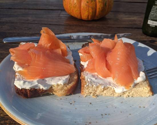 Order Smoked Salmon Bruschetta with Sour Cream food online from Misa store, New Orleans on bringmethat.com