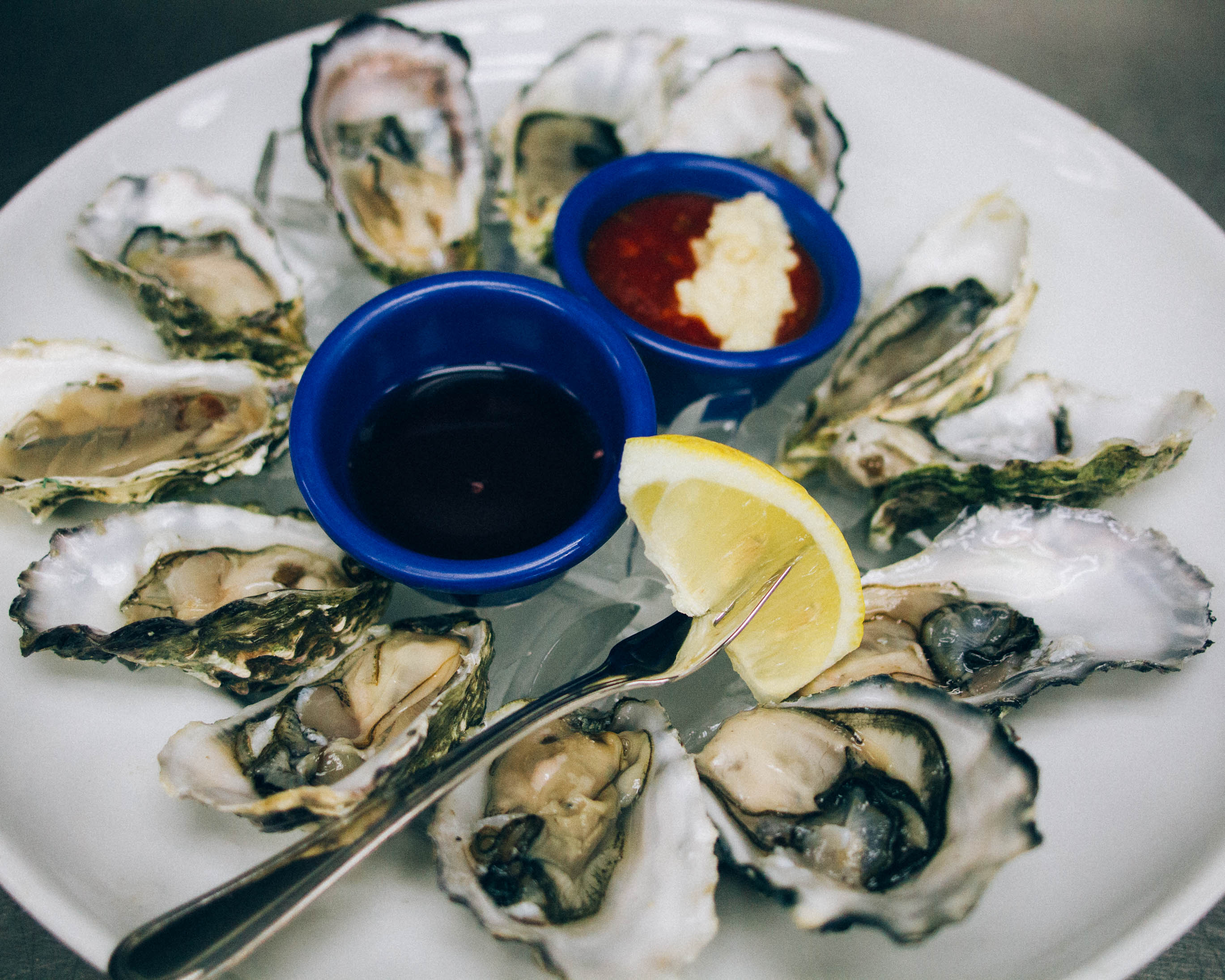 Order 1 Dozen Oysters food online from Bay Park Fish Company store, San Diego on bringmethat.com