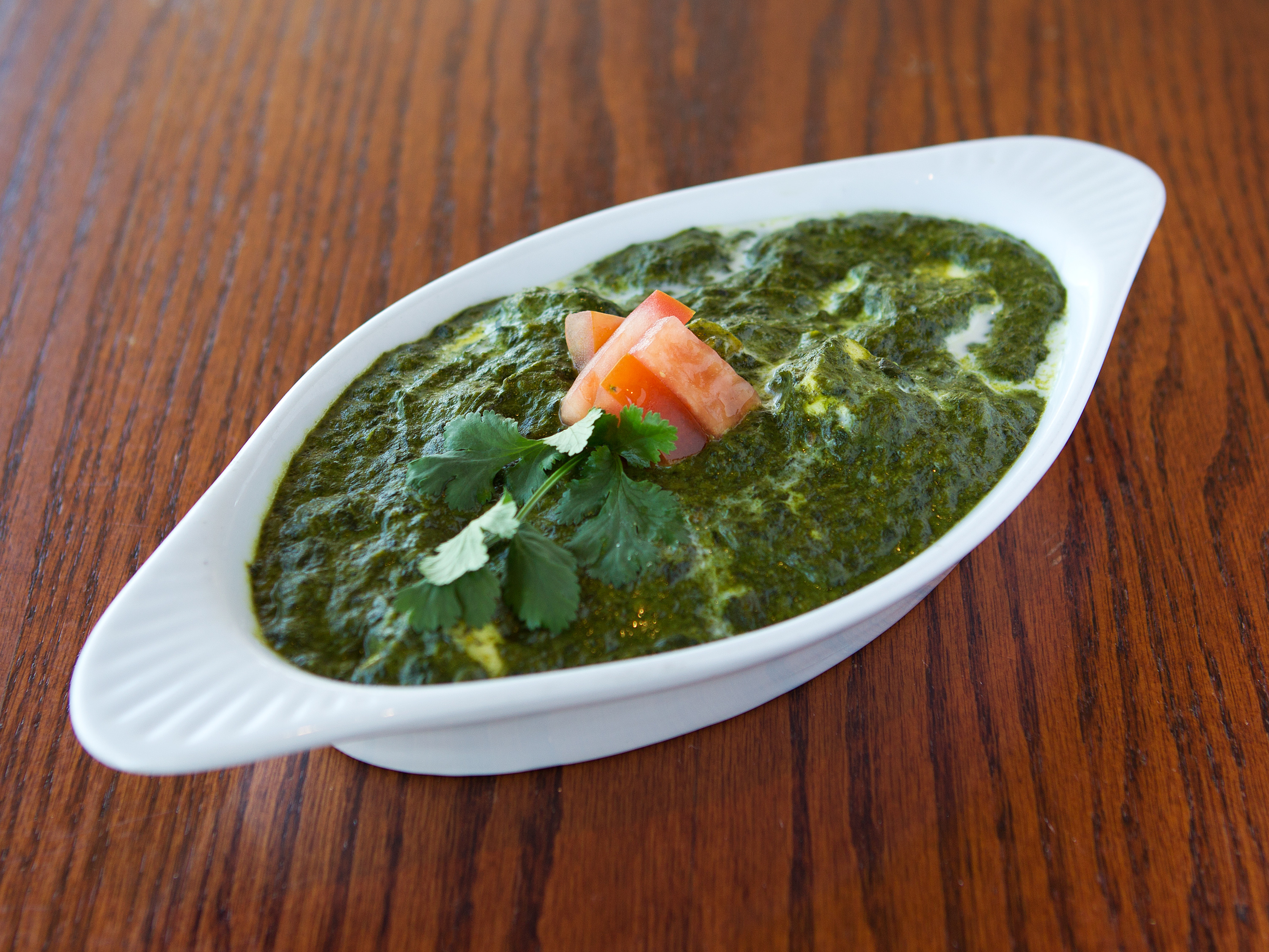 Order Lasooni Saag Paneer food online from The Mynt store, San Jose on bringmethat.com