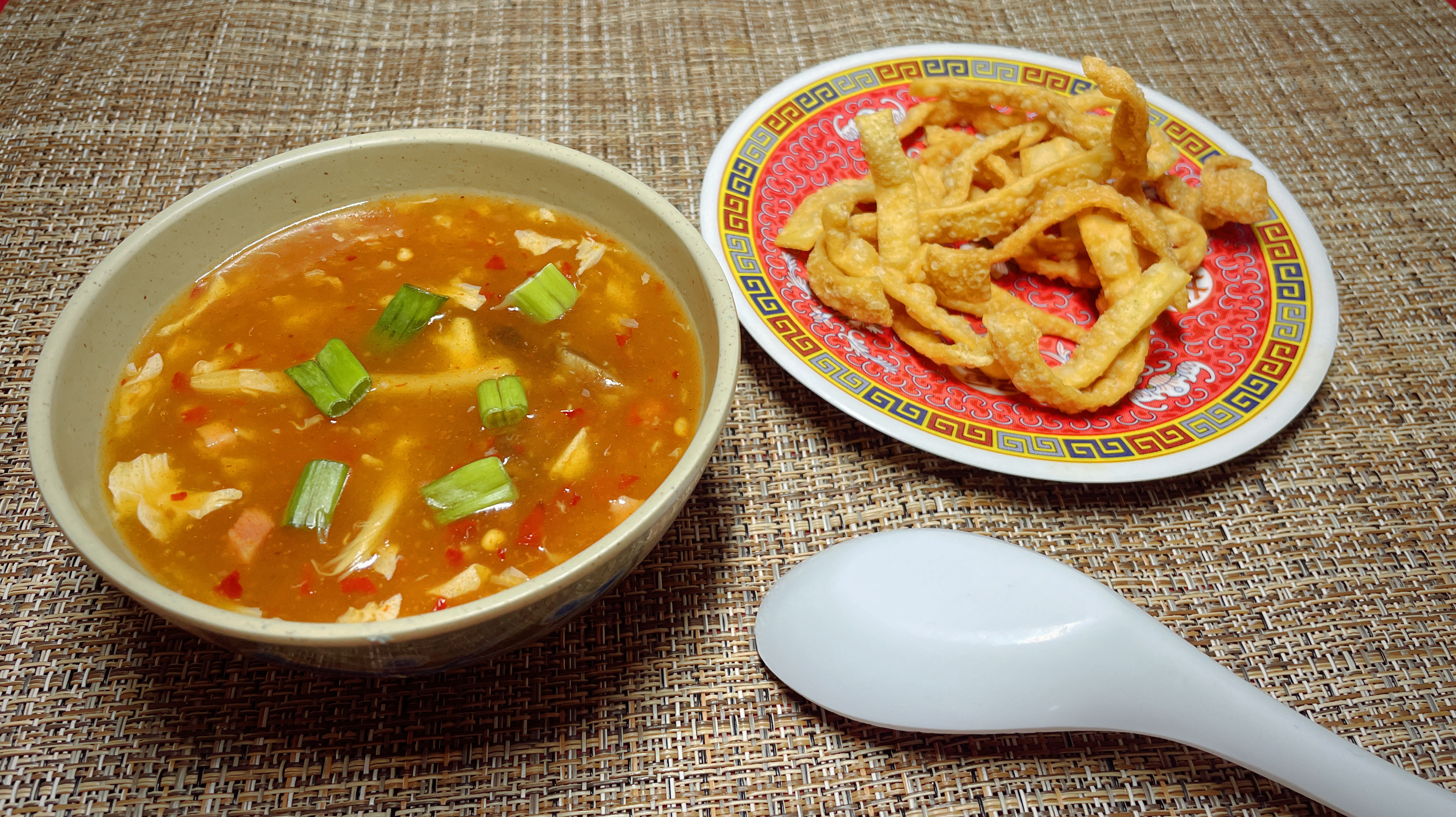 Order Hot and Sour Soup food online from Happy China Restaurant store, Pensacola on bringmethat.com