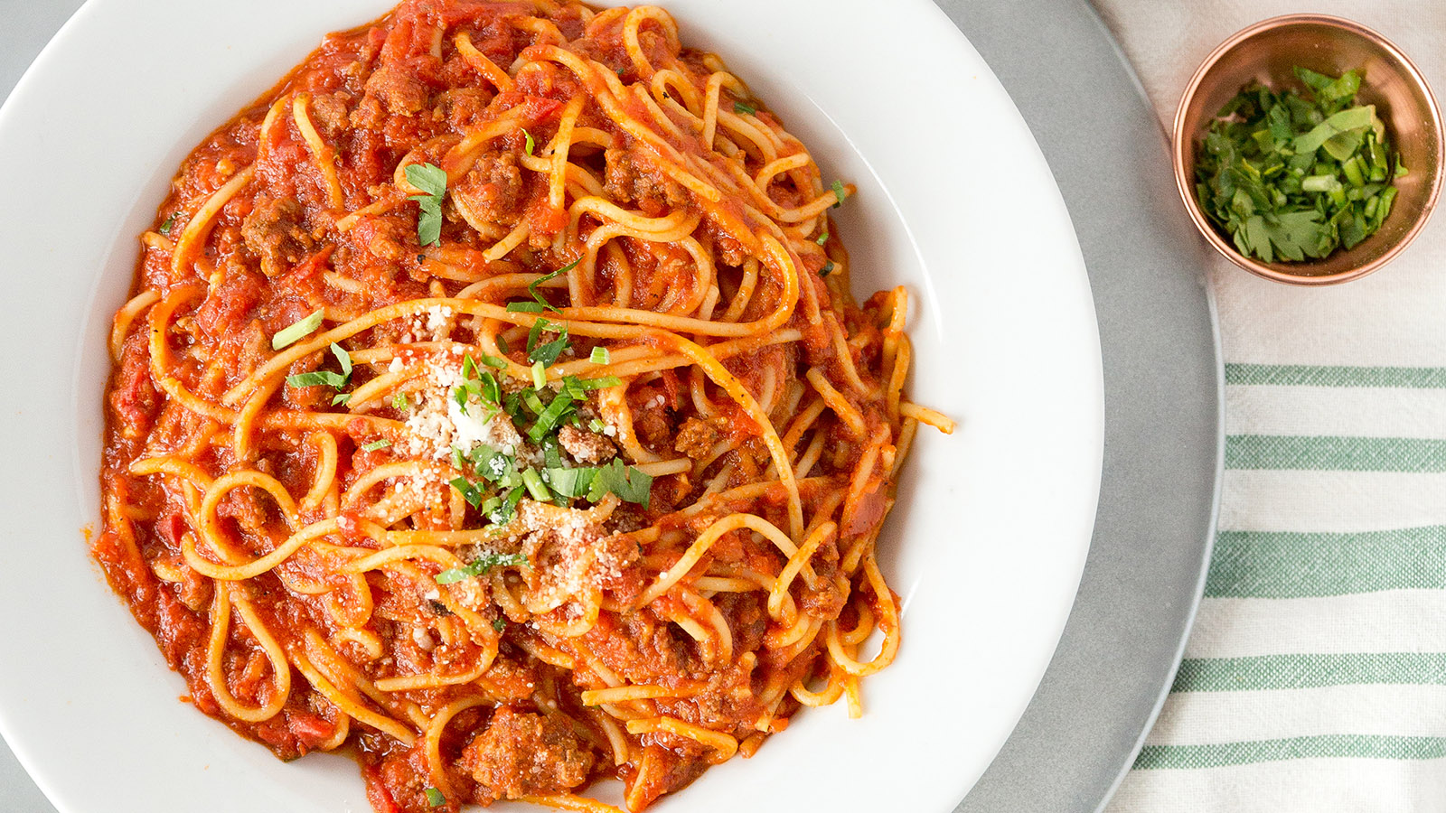 Order Babbo's Bowl O' Bolognese food online from Babbo Italian Eatery store, Phoenix on bringmethat.com