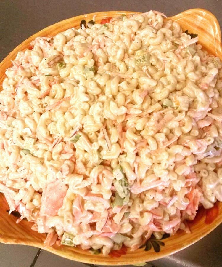 Order Side of Homemade Macaroni Salad - 1 Pound food online from Marc's Deli & Pizzeria store, Park Ridge on bringmethat.com