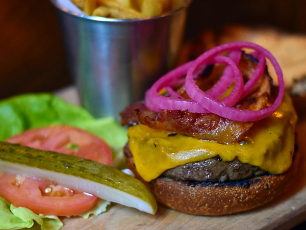 Order Bacon Cheeseburger food online from White Oak Tavern store, New York on bringmethat.com