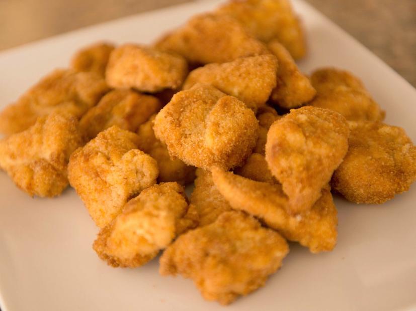 Order Chicken Nuggets food online from Casa Nova Grill store, Newark on bringmethat.com