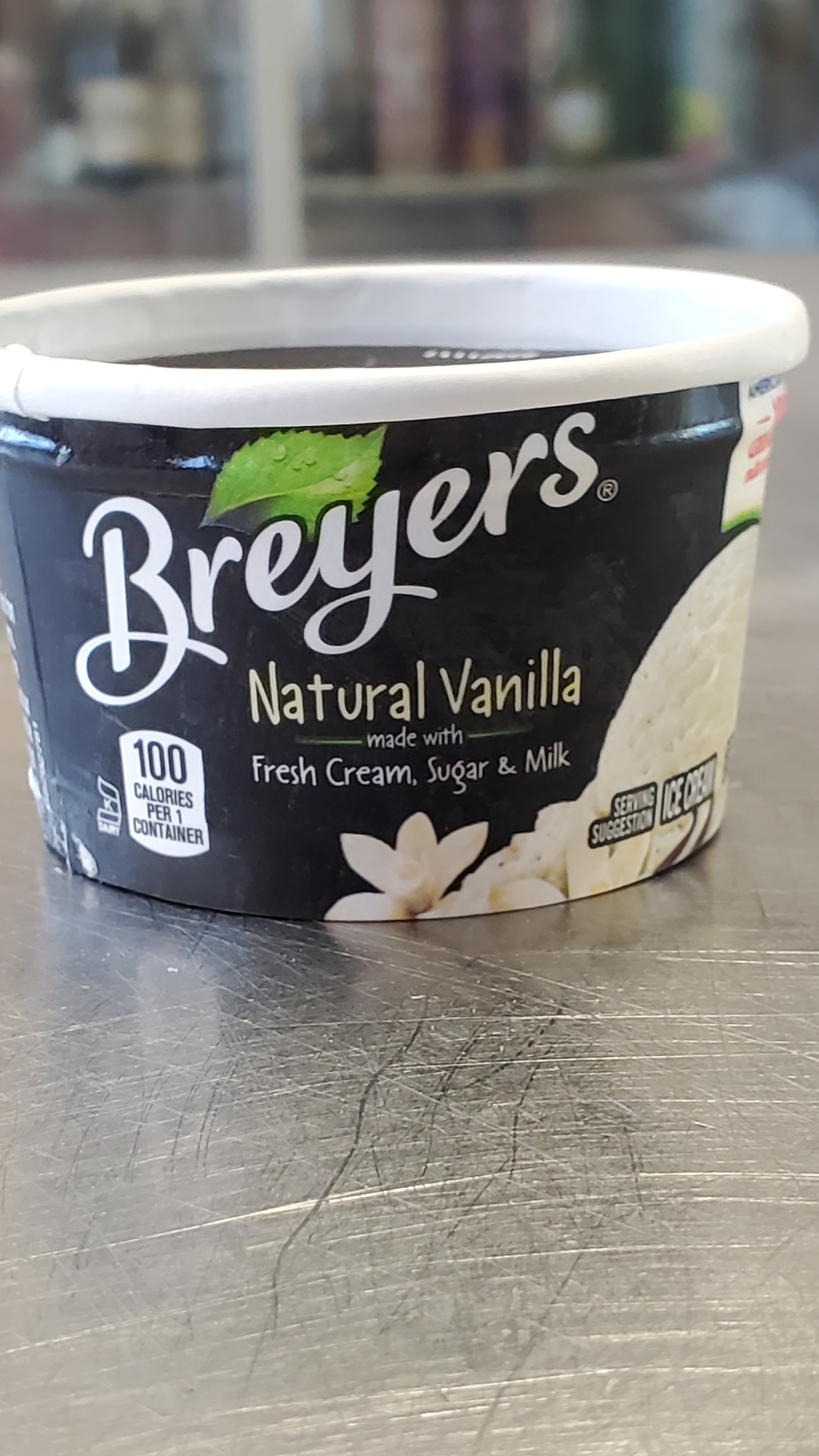 Order Bryers vanilla ice cream - 3 oz food online from Catalano's Pizza store, Long Beach on bringmethat.com