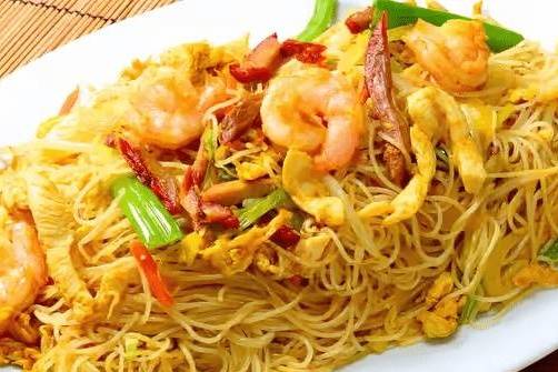 Order Singapore Mei Fun food online from Hunan Cottage store, Plainview on bringmethat.com