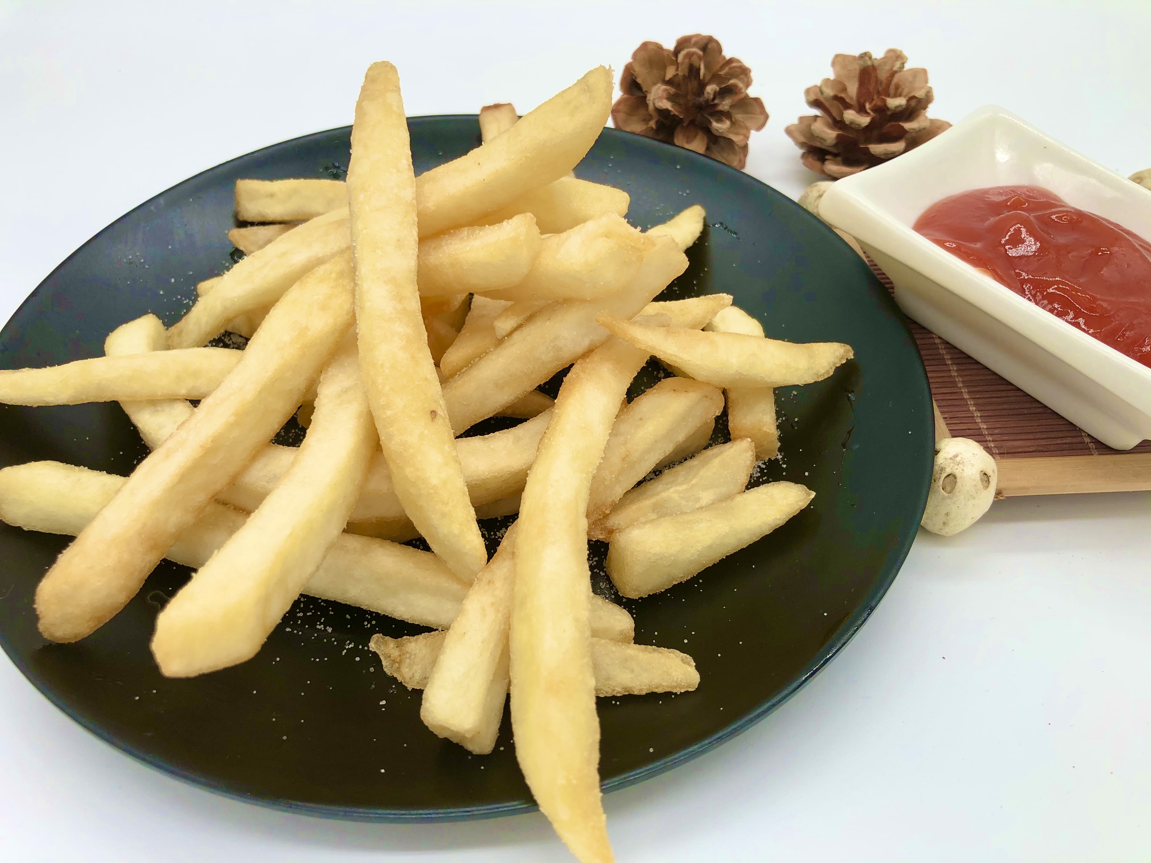 Order 6. French Fries food online from Red Bowl store, Grand Rapids on bringmethat.com