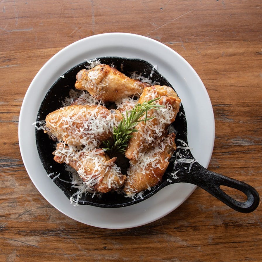 Order Coal Fired Wings - Appetizer food online from Urbn Pizza store, San Diego on bringmethat.com