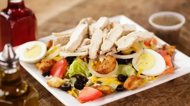 Order Grilled Chicken Salad food online from Zeppe'S Pizzeria store, Middlefield on bringmethat.com