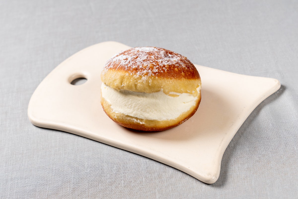 Order French Cream Donut food online from Le Pain Quotidien store, Garden City on bringmethat.com