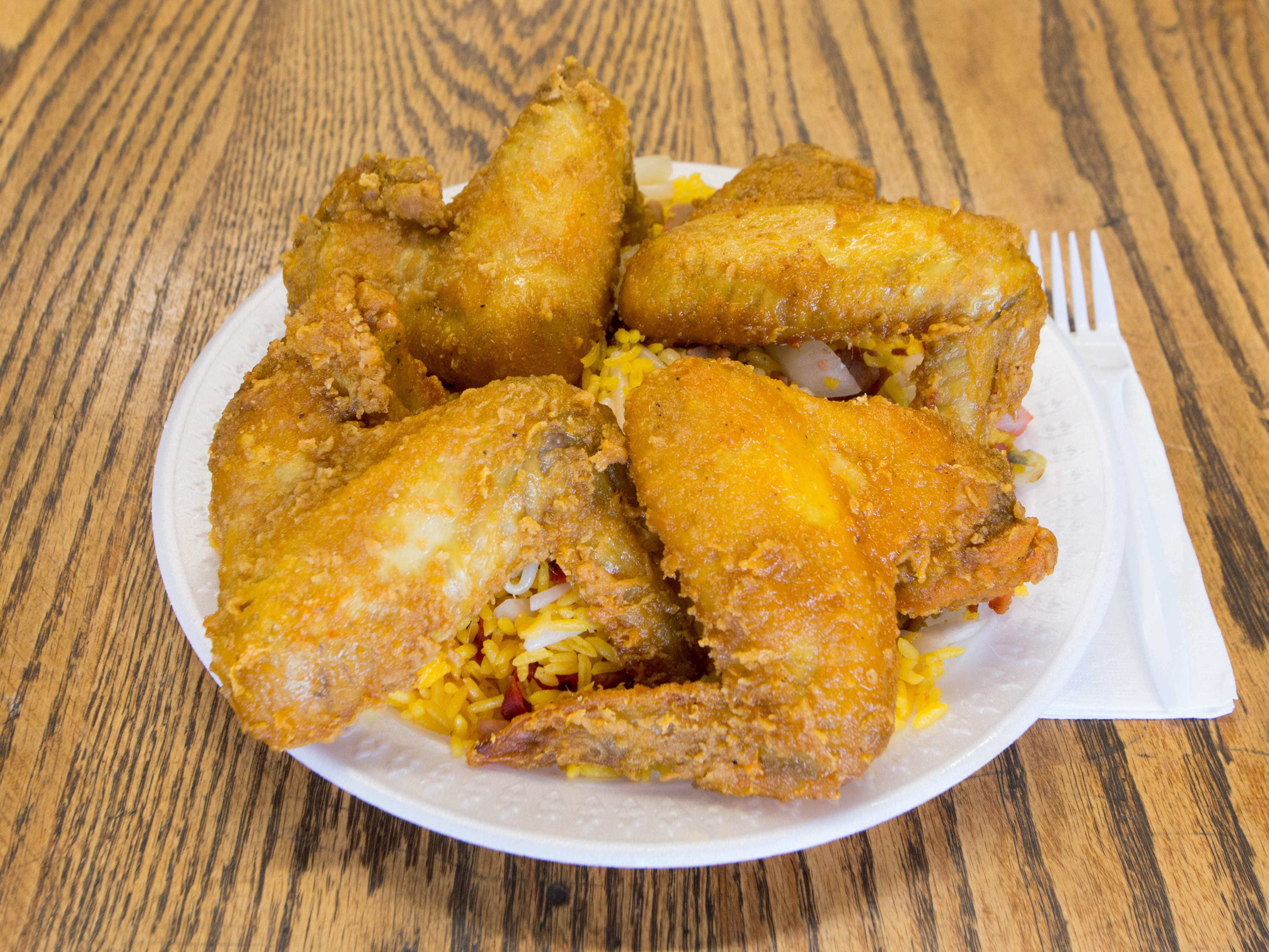 Order S2. Fried Chicken Wings Platter food online from Dragon Garden store, New Britain on bringmethat.com