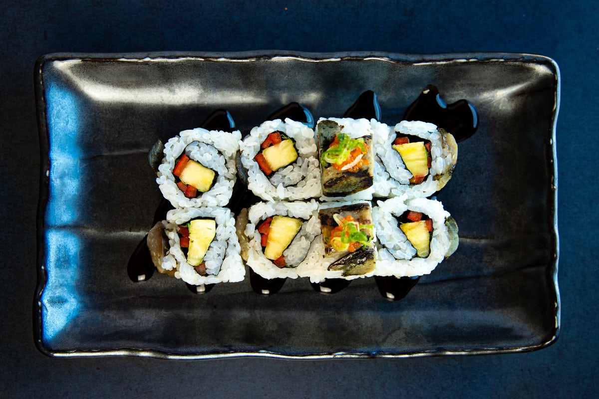 Order UNAMI EXPRESS food online from Blue Sushi Sake Grill store, Fort Worth on bringmethat.com