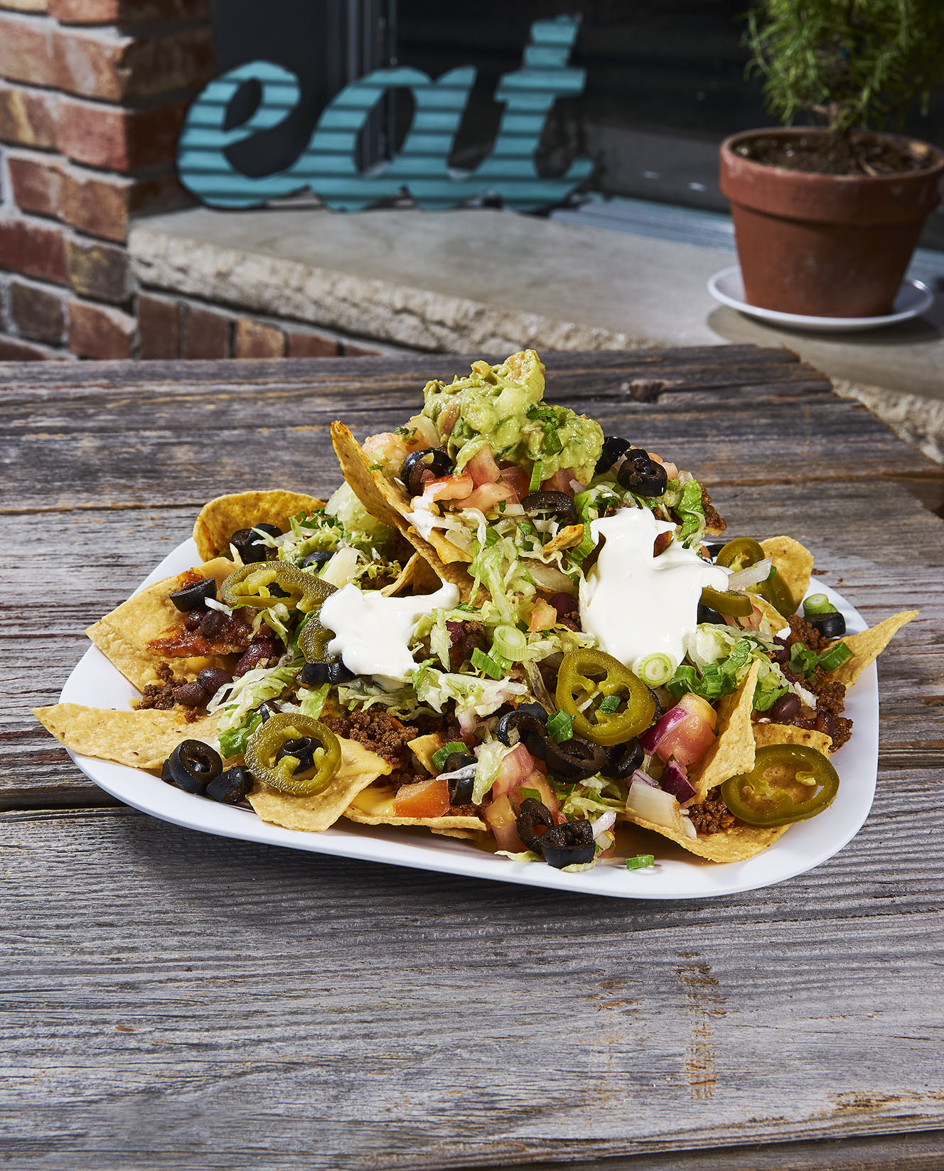 Order Nachos Supreme food online from Queso Mexican Grill store, Lincroft on bringmethat.com